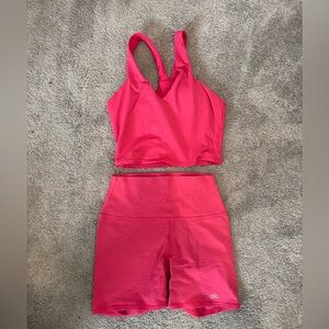 ALO Yoga Bright Pink Activewear Set BOTH pieces